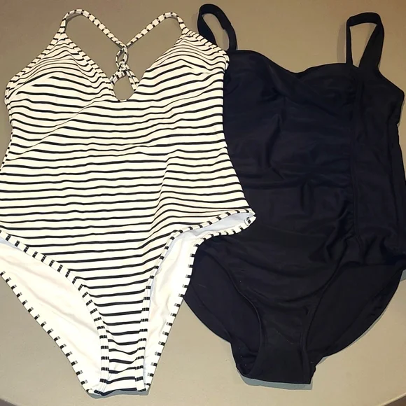 Swimwear 2 pcs Bundle - Picture 1 of 10